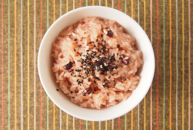 あさイチ レンチン赤飯の作り方 ウラワザ煮あずき ７分でもちもち まるっと